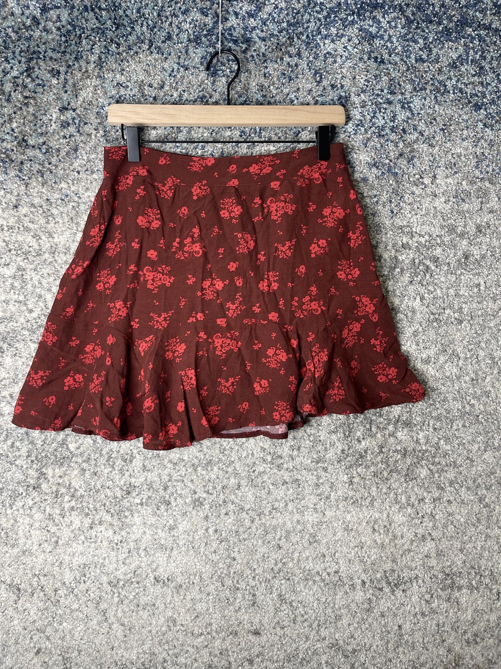 Urban Outfitters Skirt Womens 6 Red Floral Mini Ruffle Flare Viscose Boho Summer